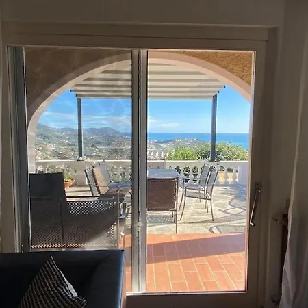 Casa Thibaut Holiday home Poggi